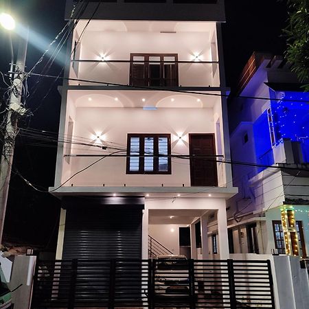 Alam Homestay Kochi Екстер'єр фото