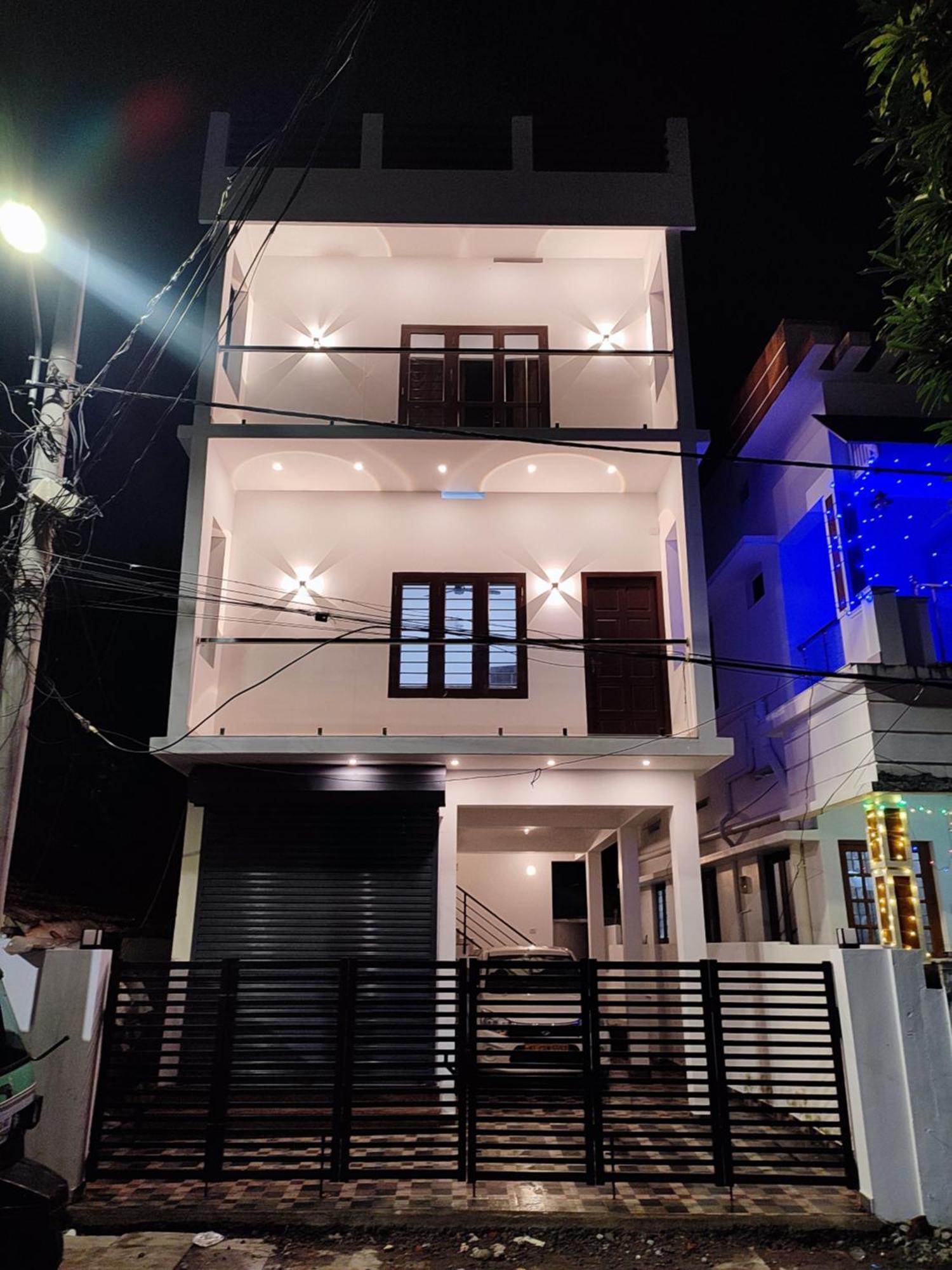 Alam Homestay Kochi Екстер'єр фото